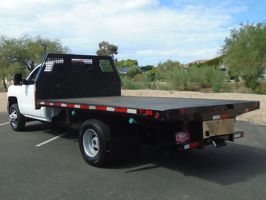 2018 Chevrolet Silverado 1500 Image 3