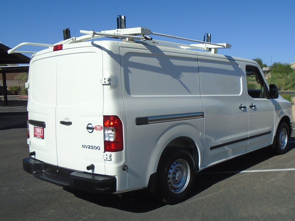 2018 Nissan NV Image 5