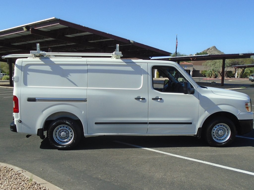 2018 Nissan NV Image 6