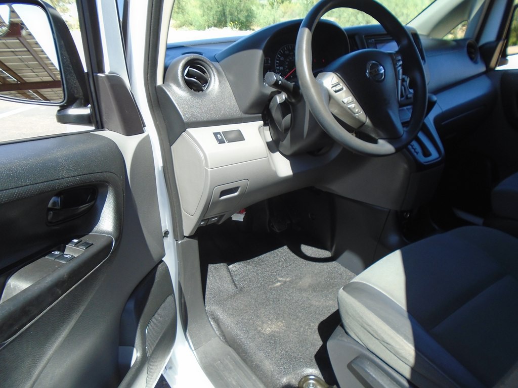 2019 Nissan NV200 Image 9