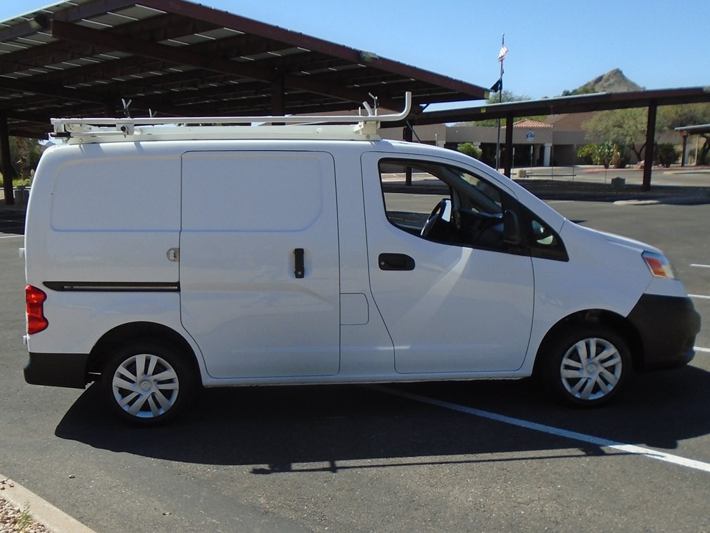 2019 Nissan NV200 Image 15