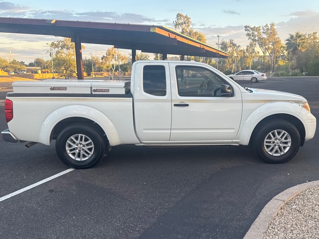 2014 Nissan Frontier Image 6