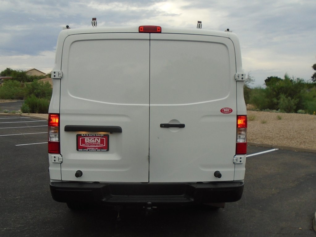 2018 Nissan NV Image 4