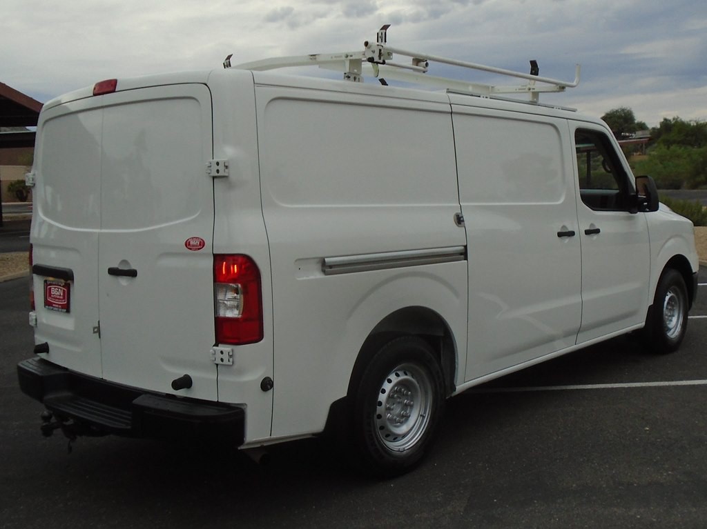 2018 Nissan NV Image 5