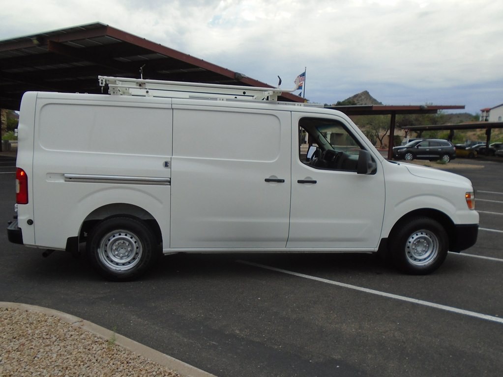 2018 Nissan NV Image 6
