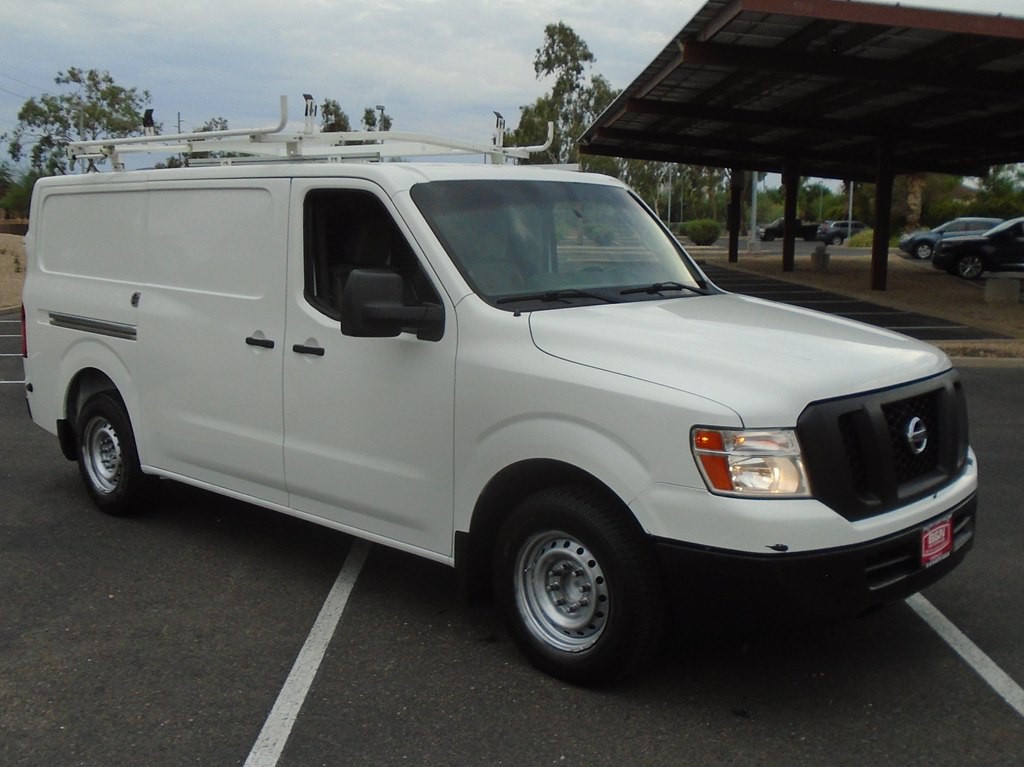 2018 Nissan NV Image 7