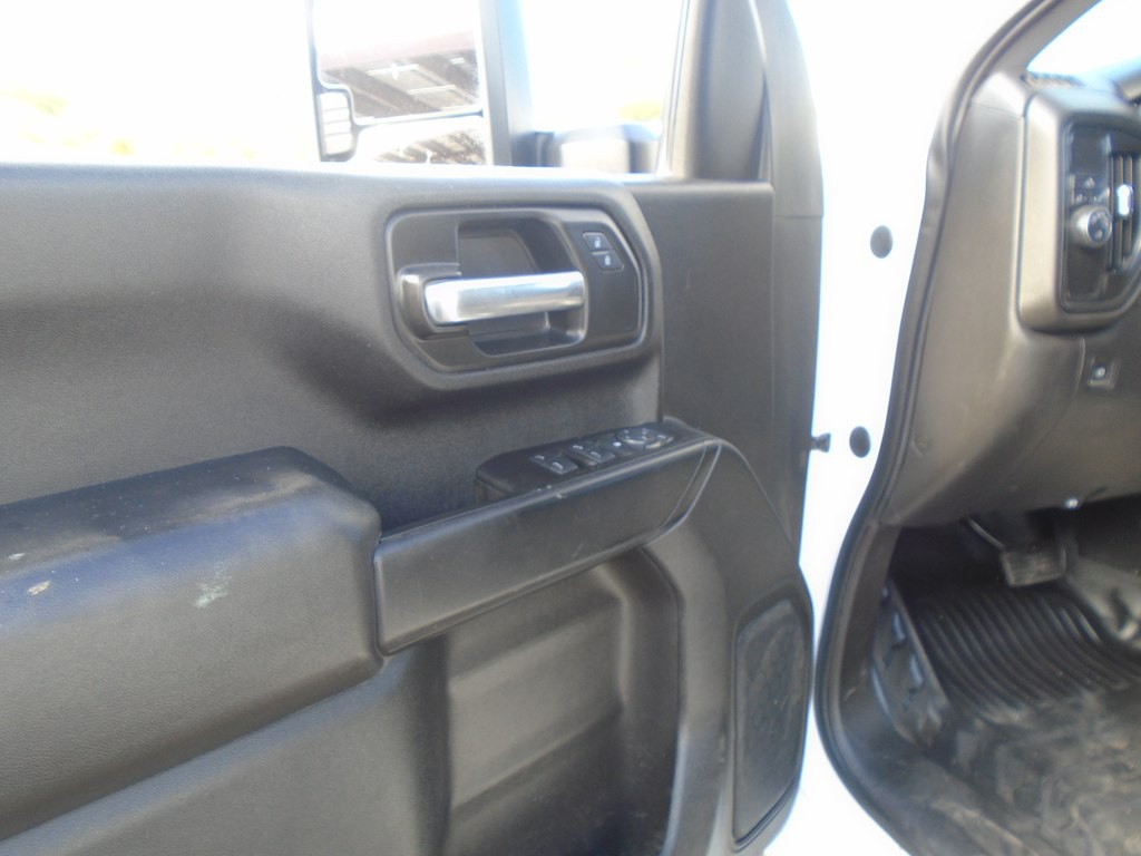 2021 Chevrolet Silverado 1500 Image 8