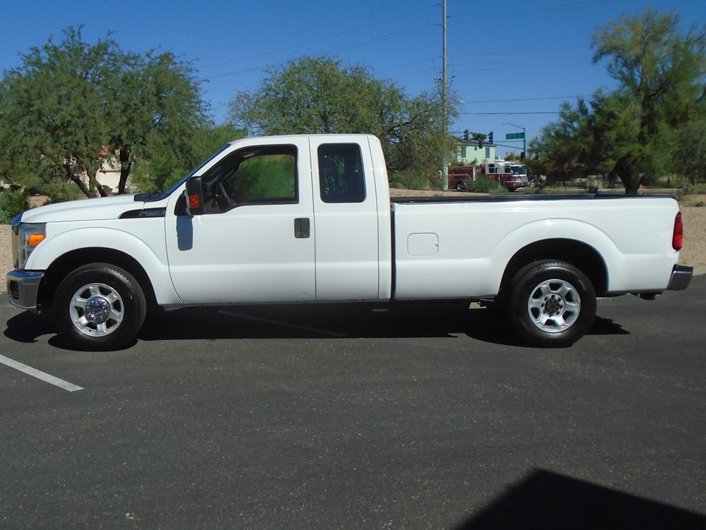 2016 Ford F-250 Image 2