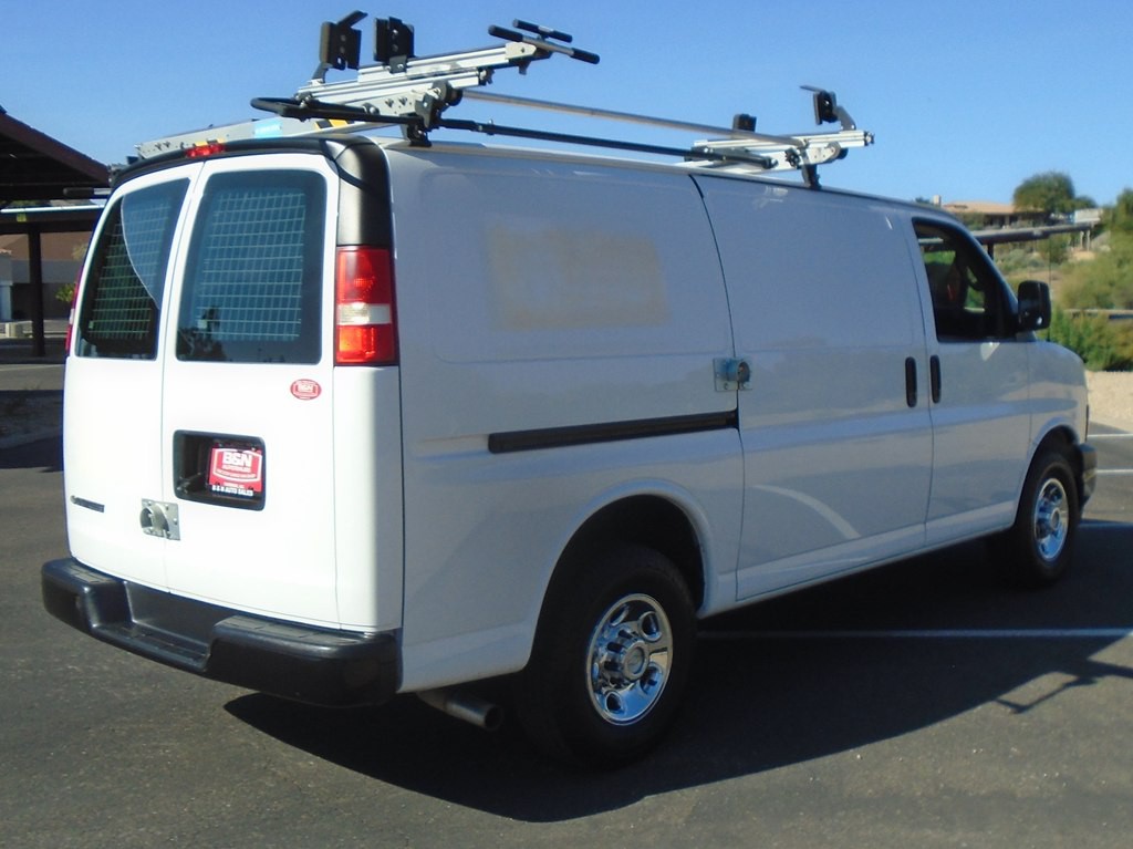 2018 Chevrolet Express Image 5