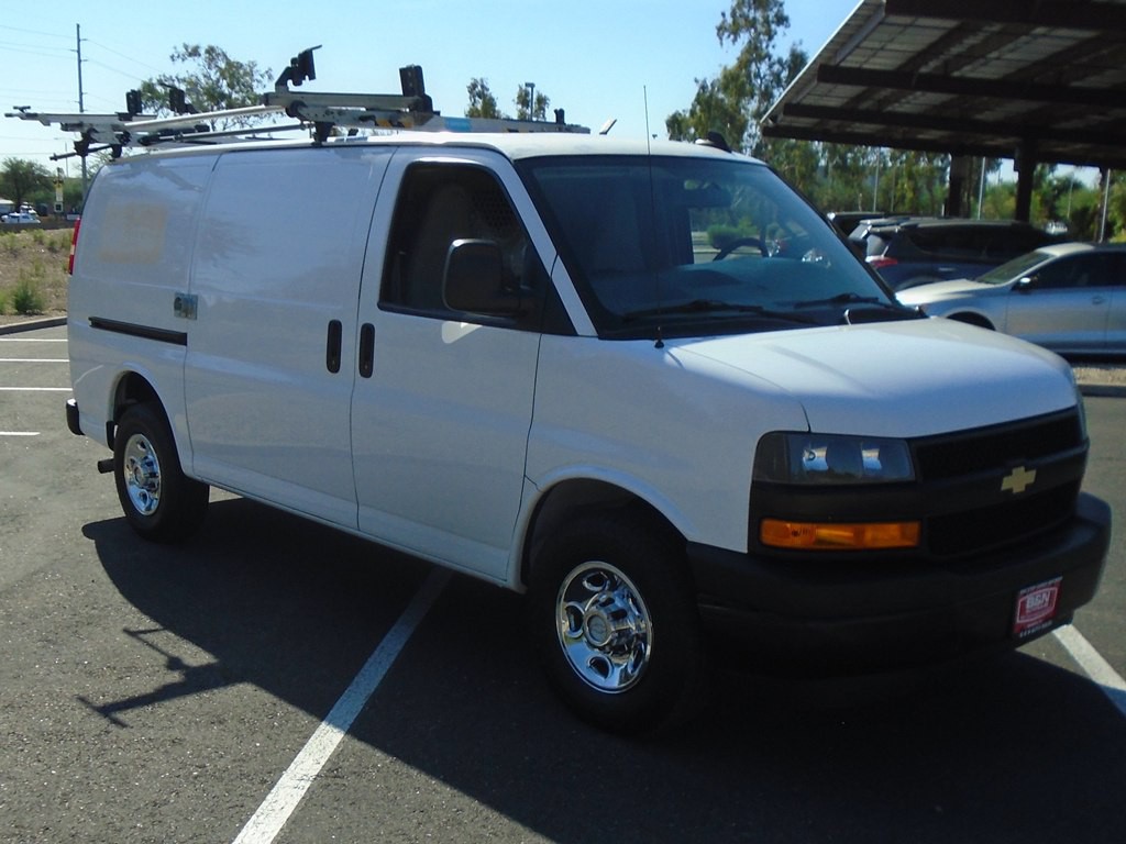 2018 Chevrolet Express Image 7