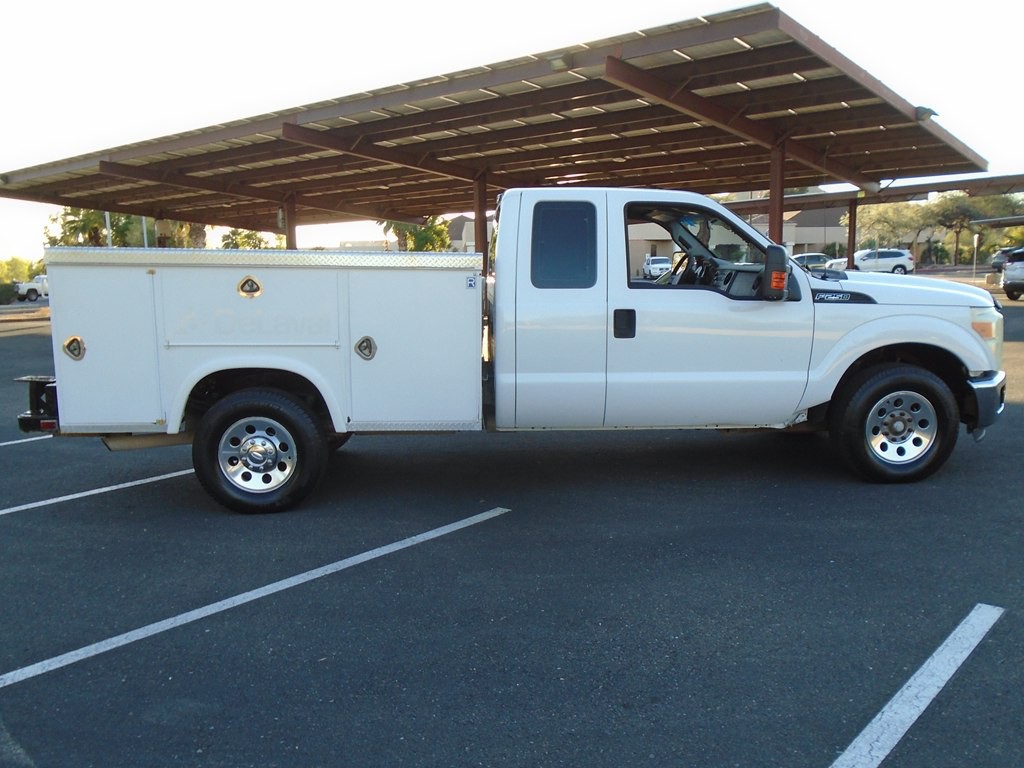 2011 Ford F-250 Image 6