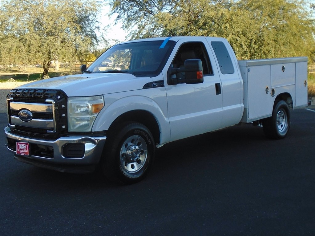 2011 Ford F-250 Image 9