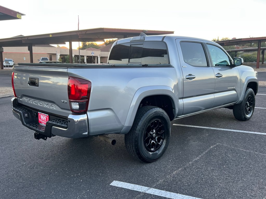 2019 Toyota Tacoma Image 5