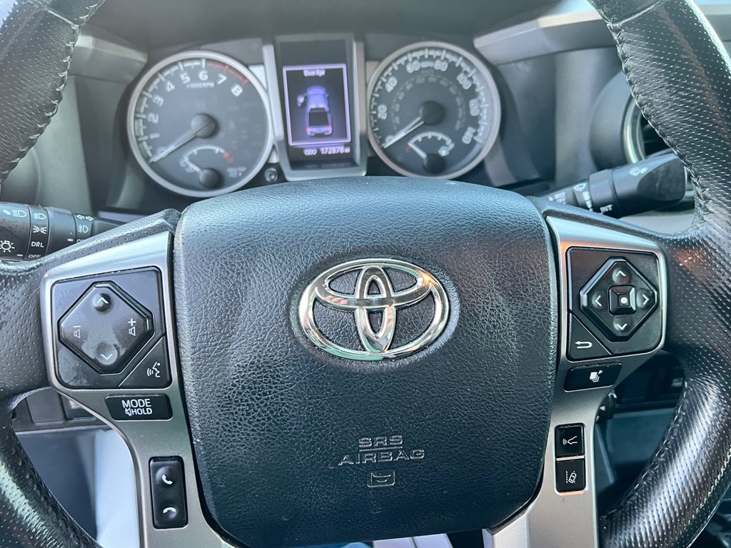 2019 Toyota Tacoma Image 10