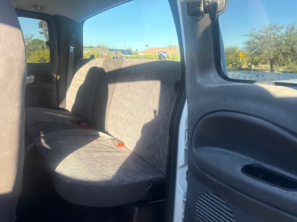 2001 Dodge Ram 2500 Image 7