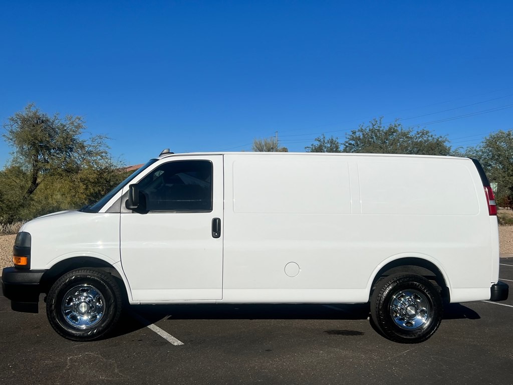 2021 Chevrolet Express Image 2