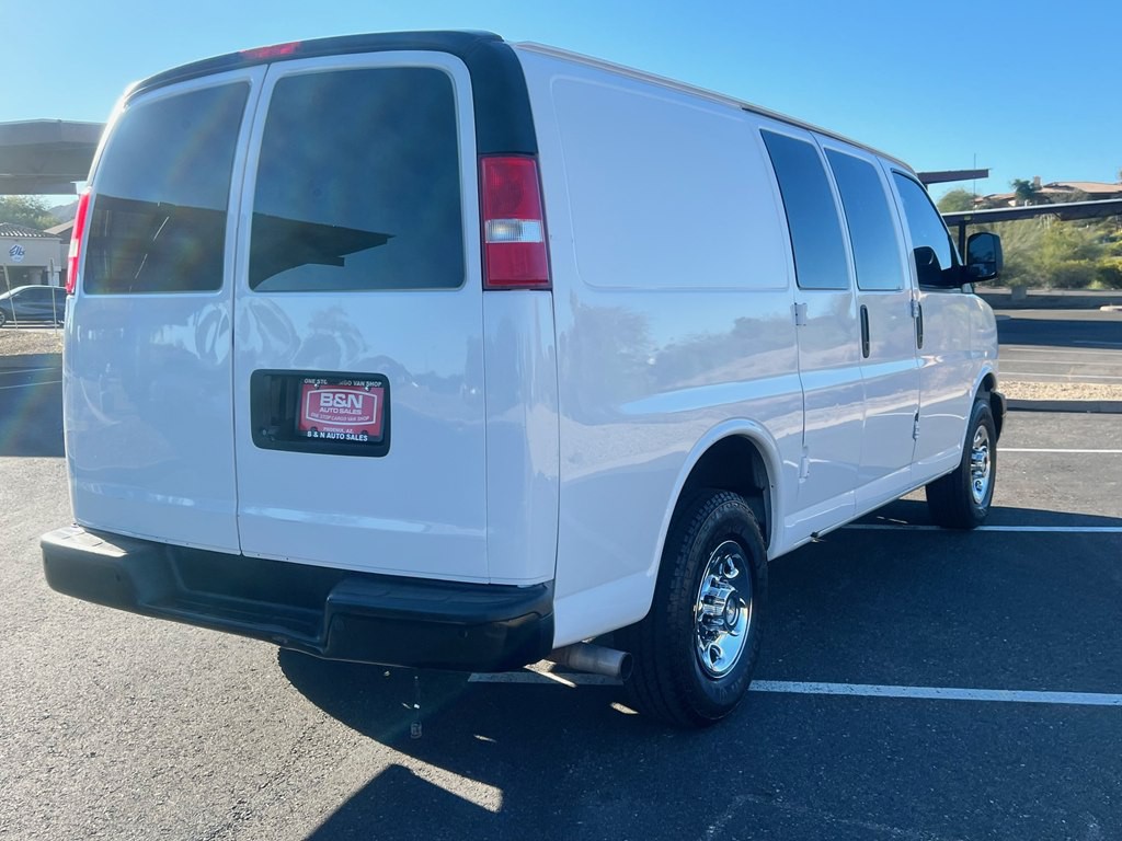 2021 Chevrolet Express Image 6