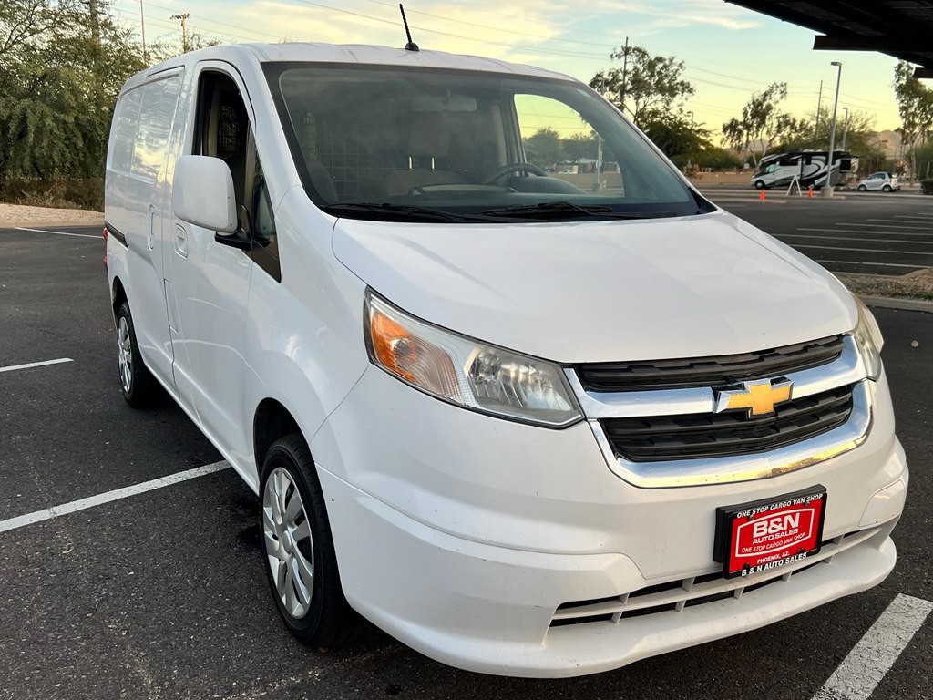 2017 Chevrolet Express Image 8