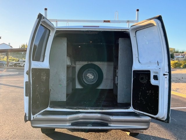 1999 Ford Econoline Image 5