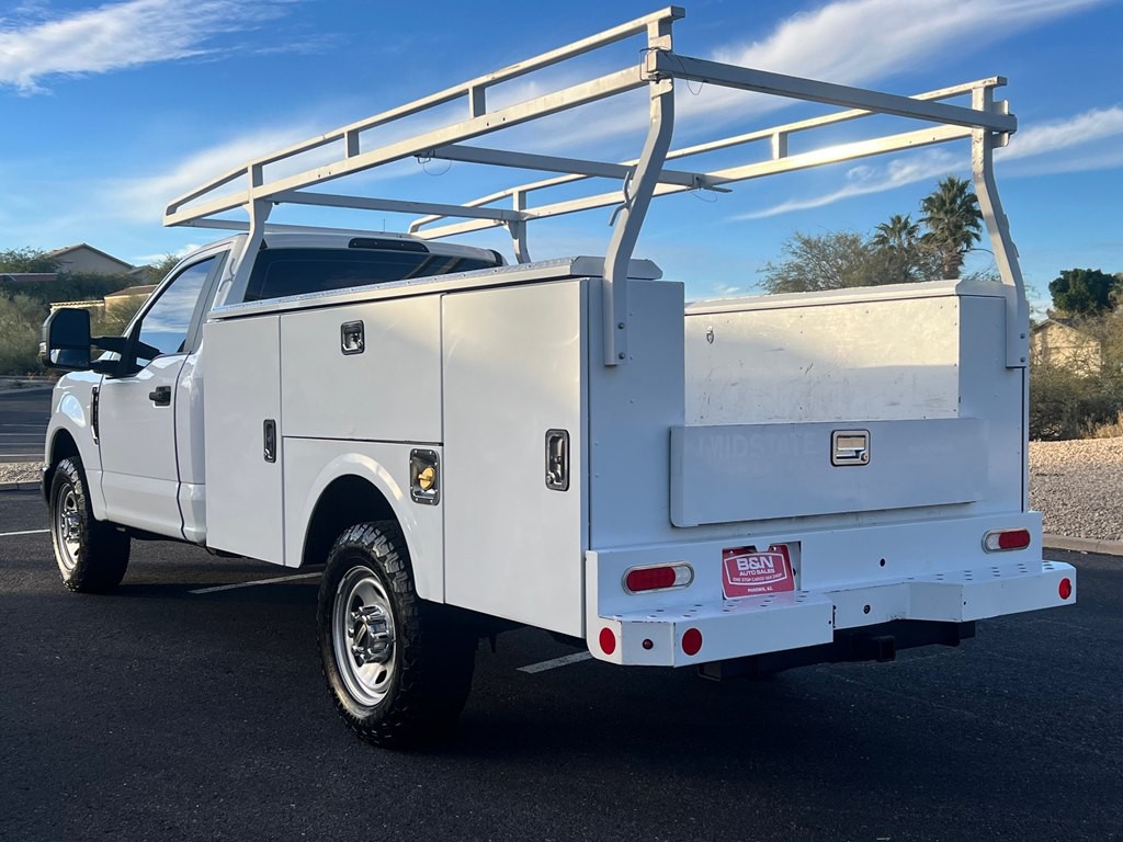 2019 Ford F-350 Image 3