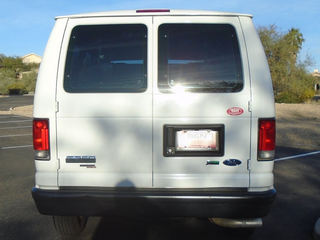 2013 Ford Econoline Image 4