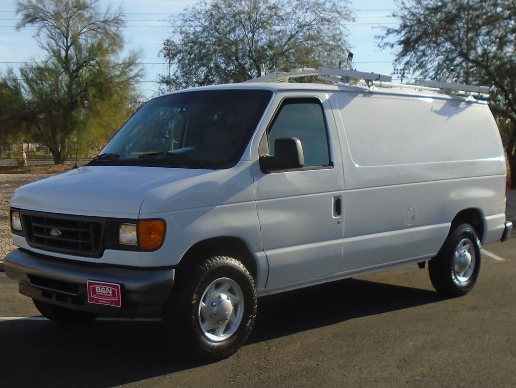 2013 Ford Econoline Image 10