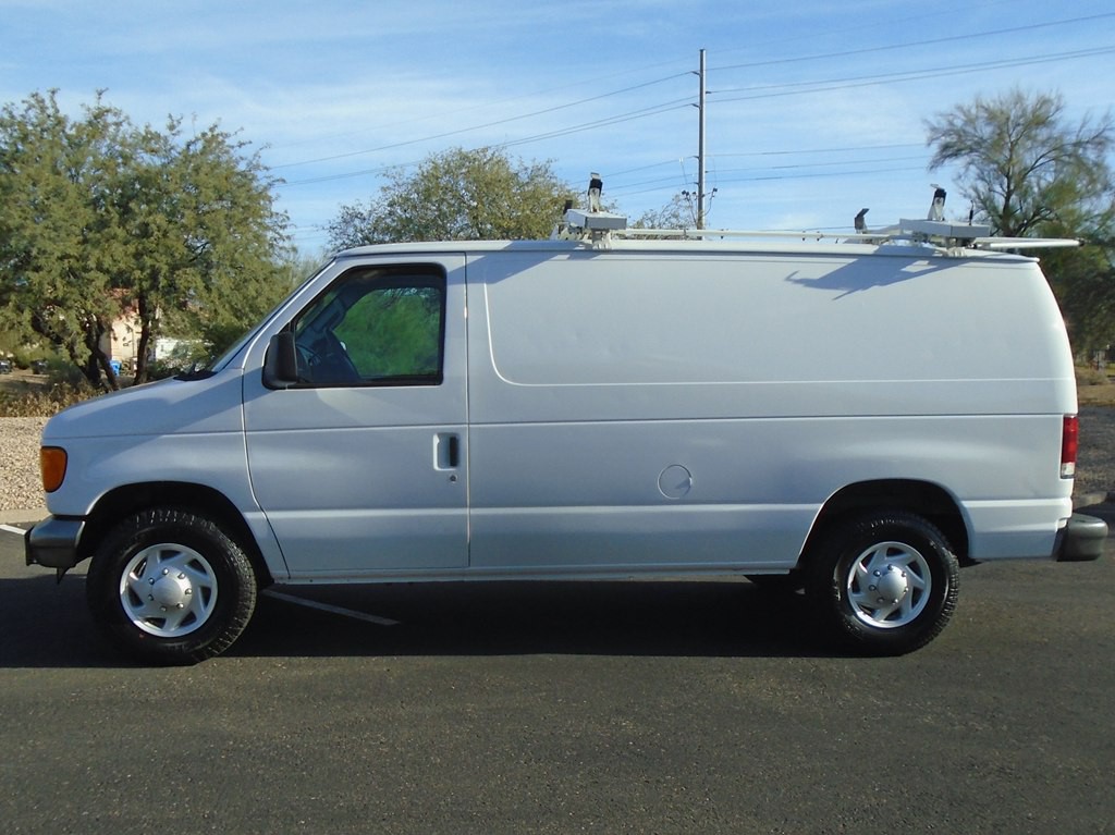 2013 Ford Econoline Image 11