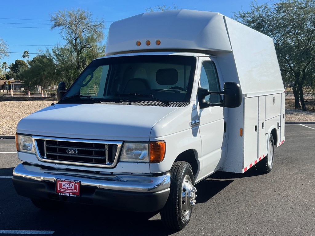 2006 Ford Econoline Image 10