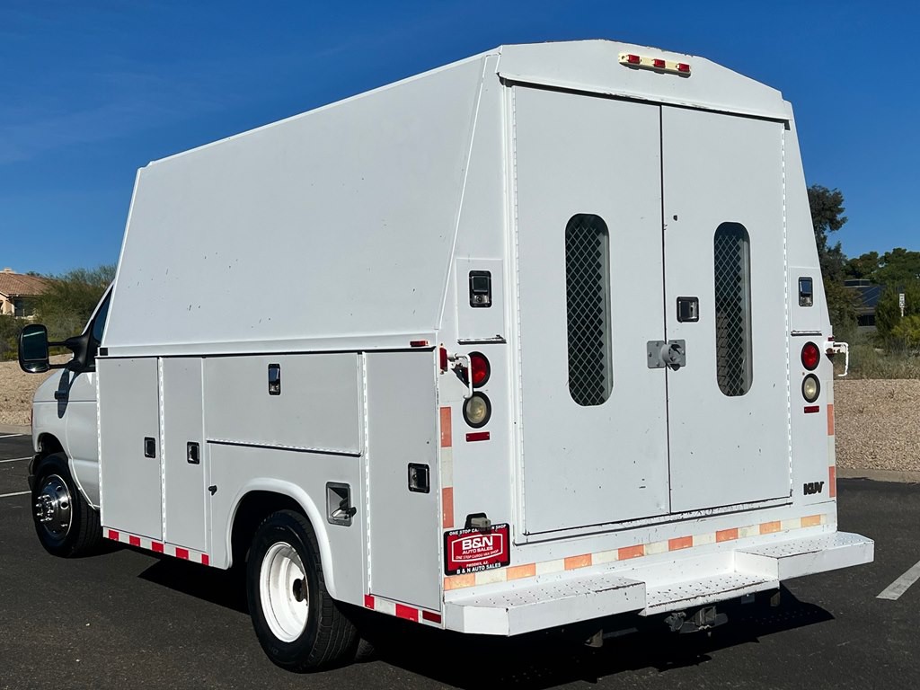 2006 Ford Econoline Image 14