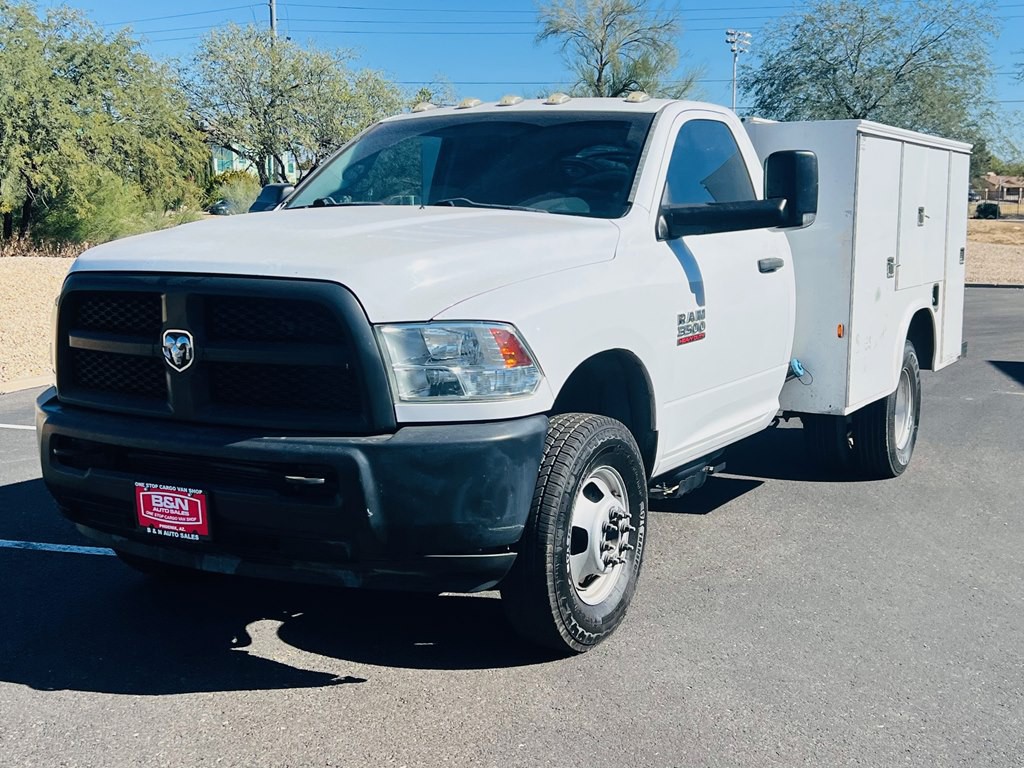 2015 RAM 3500 Image 1