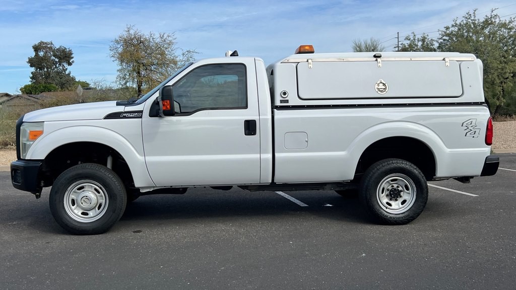 2014 Ford F-250 Image 2