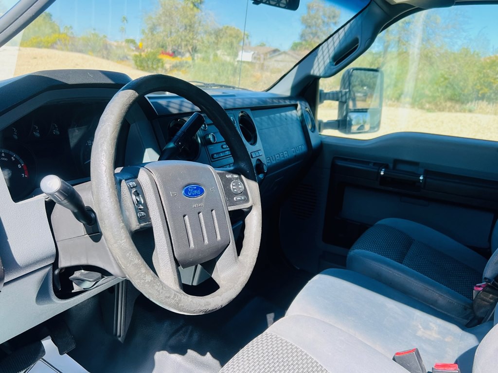 2015 Ford F-350 Image 10