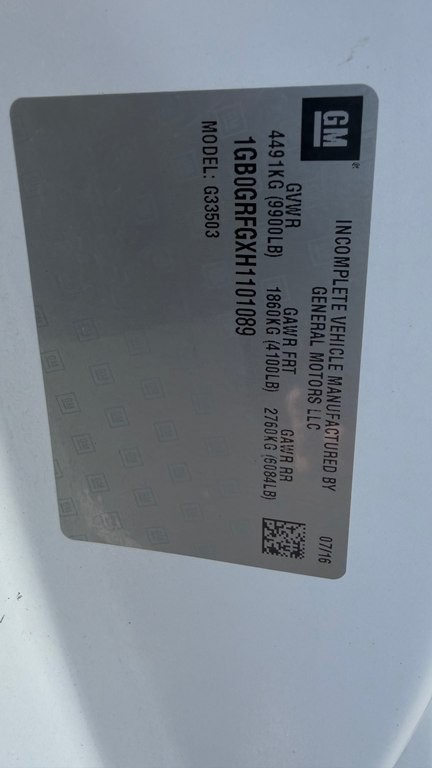 2017 Chevrolet Express Image 9