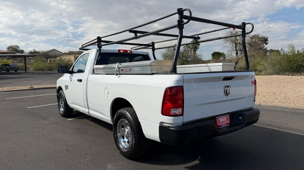 2022 RAM 1500 Image 3