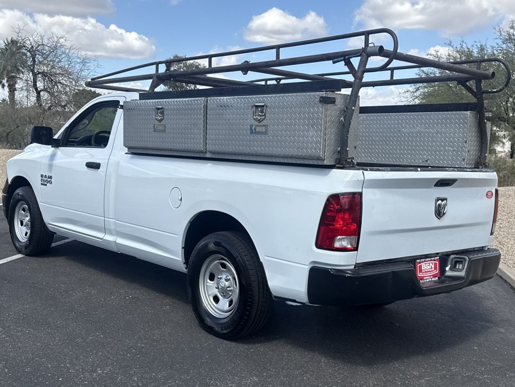 2022 RAM 1500 Image 3