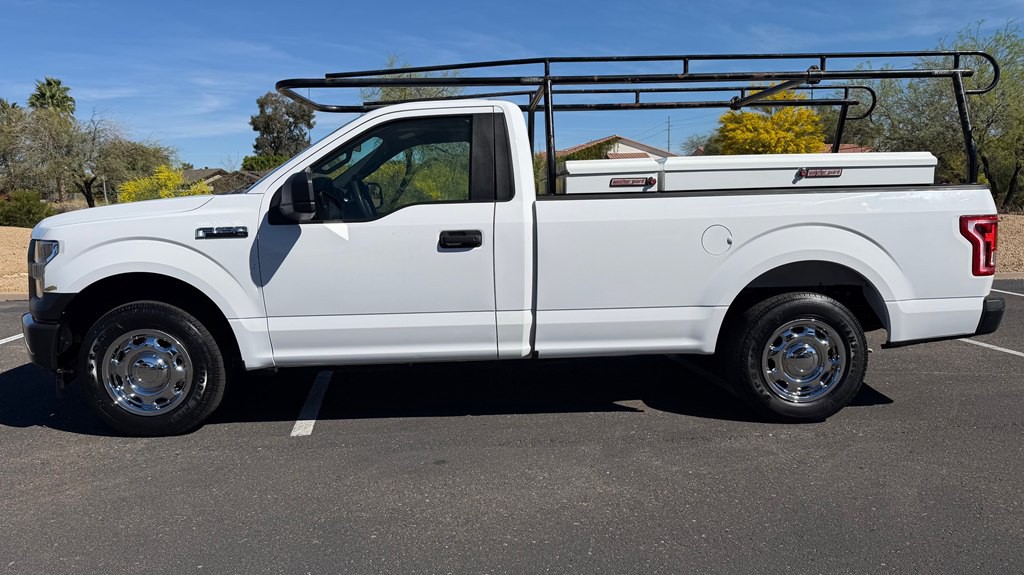 2017 Ford F-150 Image 2