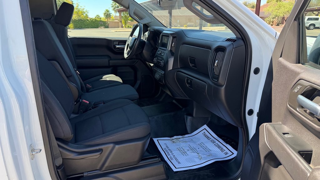 2023 Chevrolet Silverado 1500 Image 8