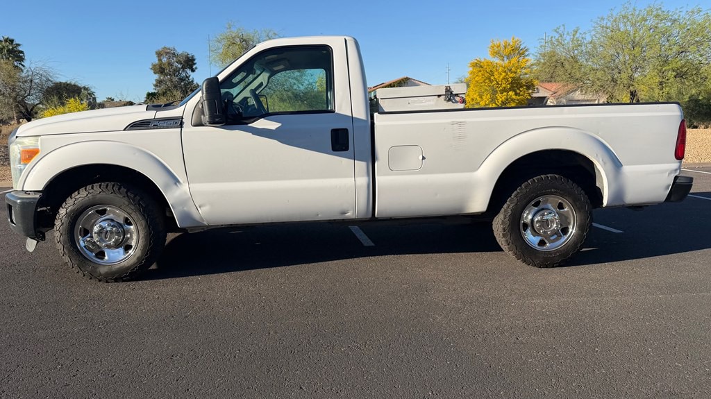 2016 Ford F-250 Image 2