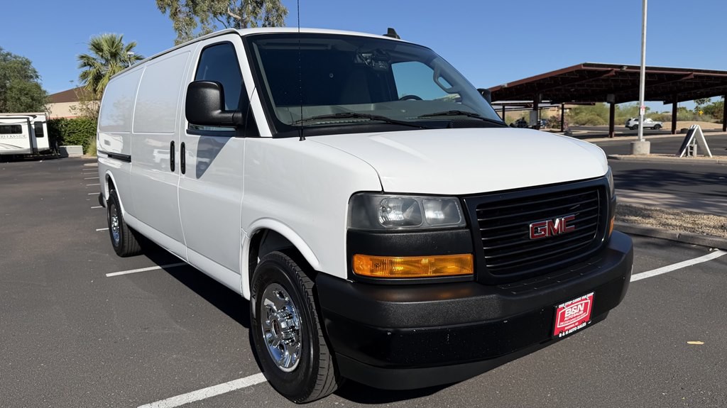 2022 GMC Savana Image 7