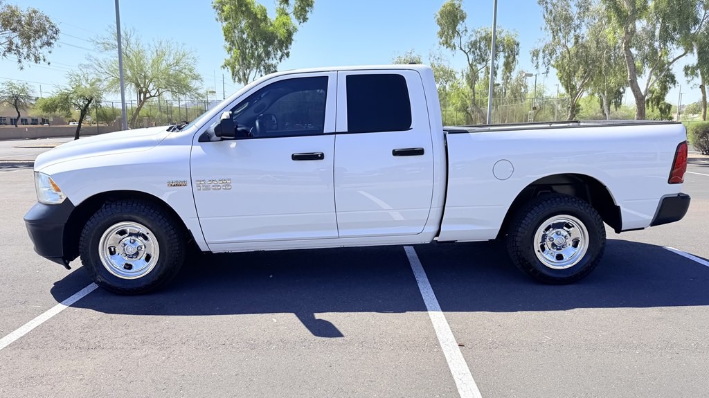 2014 RAM 1500 Image 2