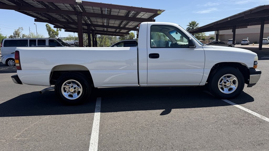 2001 Chevrolet Silverado 1500 Image 17