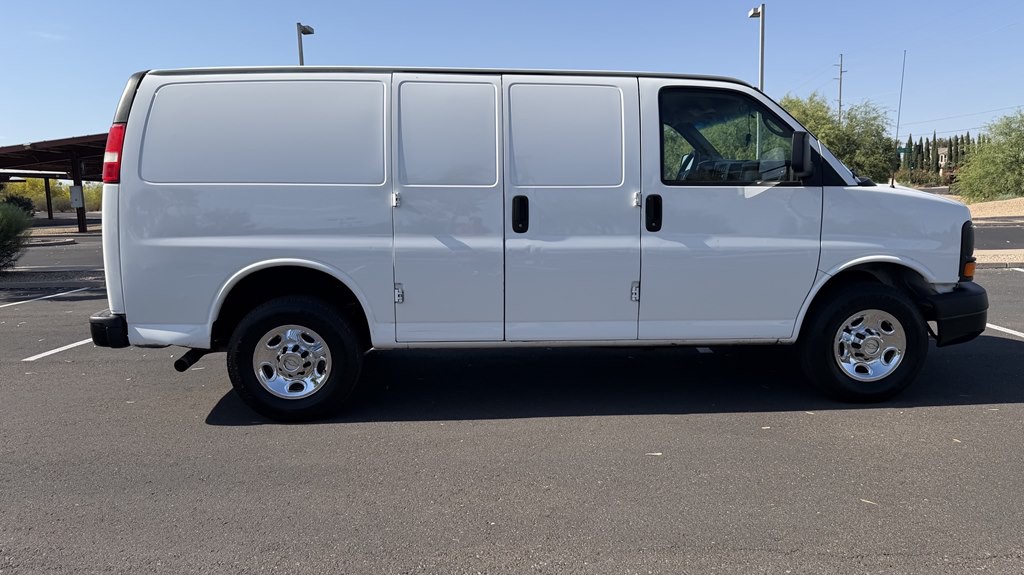 2013 Chevrolet Express Image 7