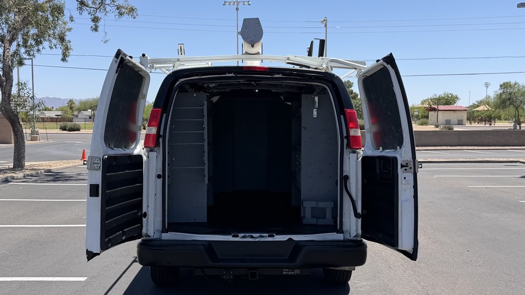 2018 Chevrolet Express Image 5