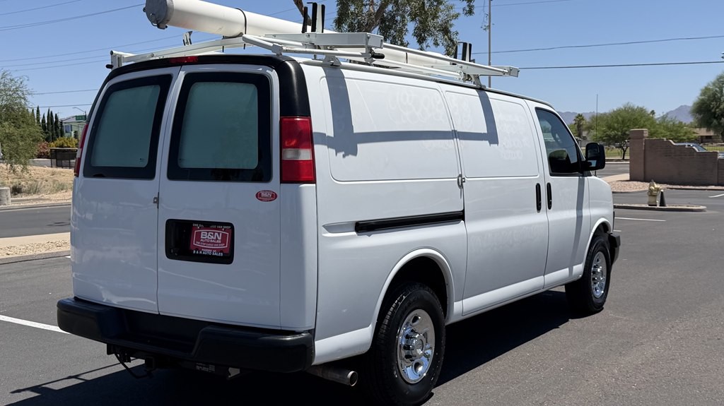 2018 Chevrolet Express Image 6