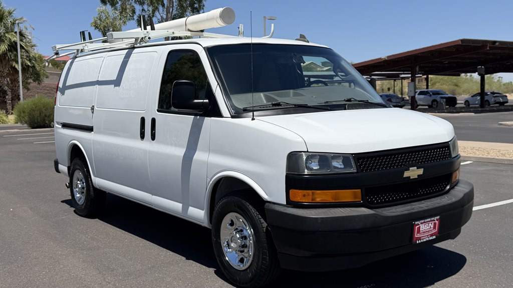 2018 Chevrolet Express Image 8