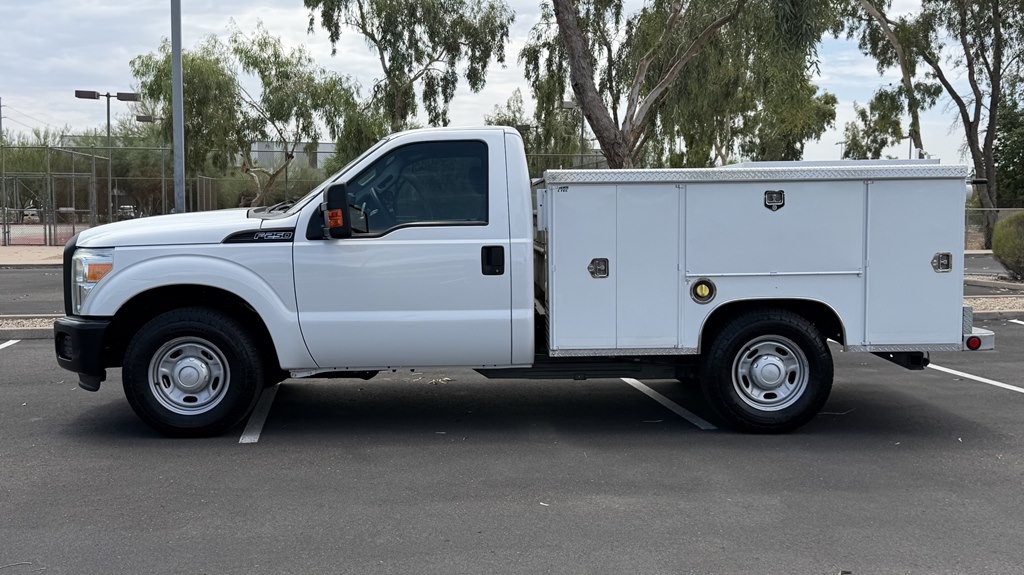 2016 Ford F-250 Image 2