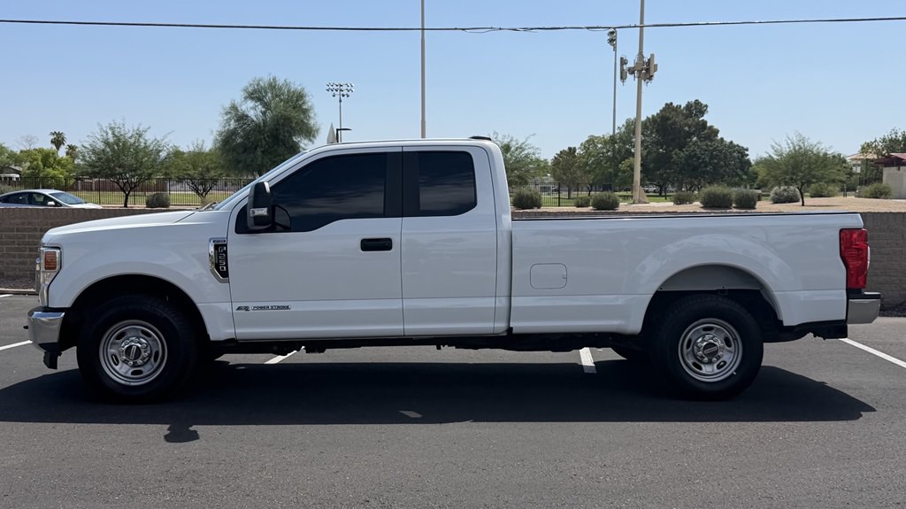 2022 Ford F-250 Image 2