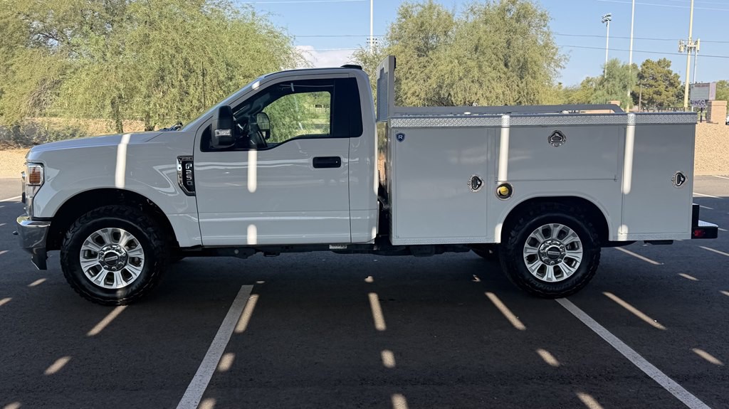 2022 Ford F-250 Image 2