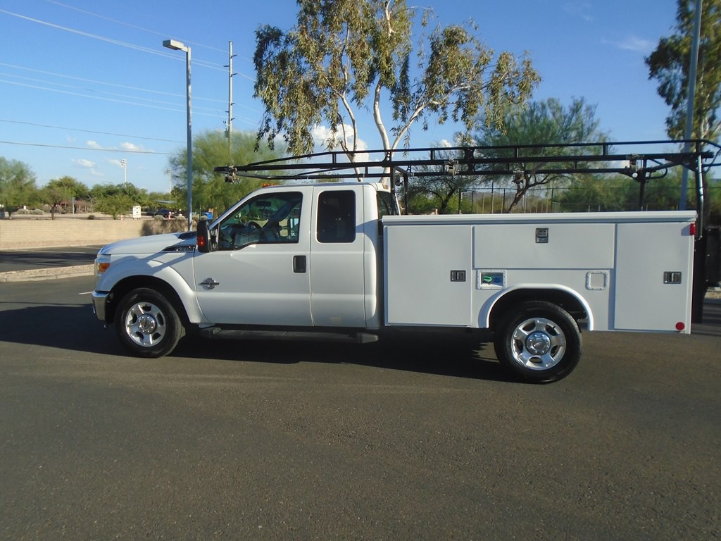 2014 Ford F-350 Image 2