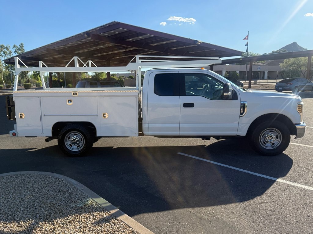 2018 Ford F-350 Image 6